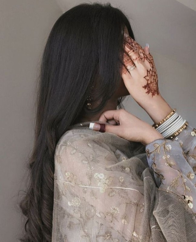 Sana Khan