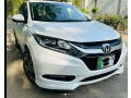 honda-vezel-2016-z-package-small-1