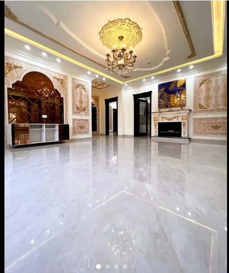 We are offering a 1 kanal house for sale in overseas a block bahria town Lahore