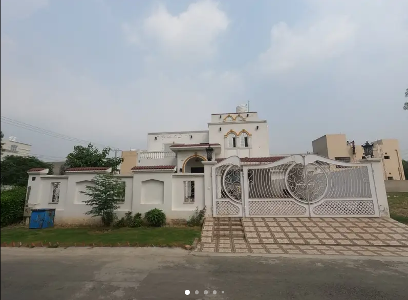 House For Sale In Khayaban-E-Amin