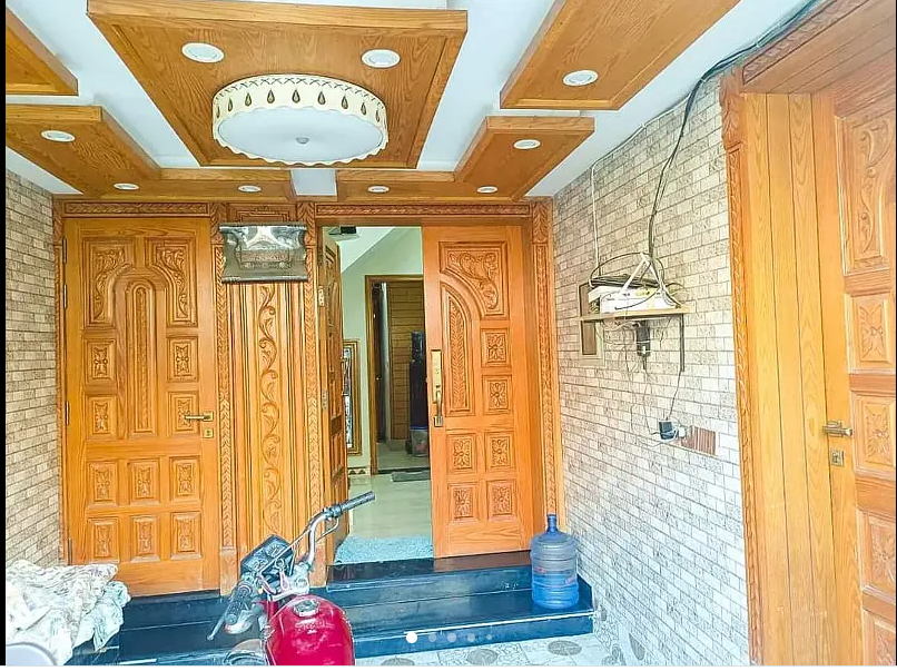 5 Marla House For Sale in Bahria Town Lahore