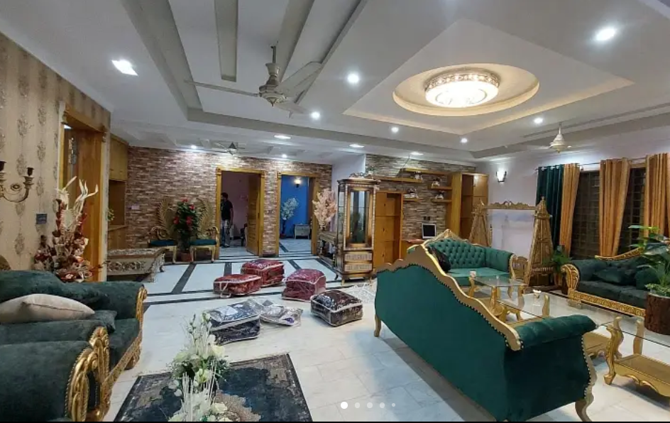 2 Kanal Bungalow For Sale In Wapda Town Lahore