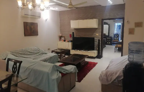 12 Marla Furnished Lower Portion and Its Lock Option Available for Long-Term Rental in Gas Area - Chambeli Block!