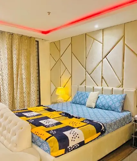 Studio Appartment available on daily basis in Lahore