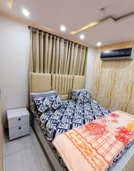 Rooms/1 BHK/2 BHK available for Rent on Daily basis