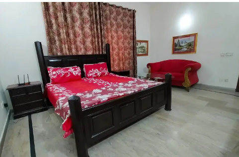 Fully Furnished 6 Beds Huge House For Short-Long Term In DHA.