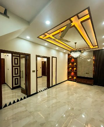 Charming 5 Marla House for Sale Modern Comfort in Bahria Town Lahore