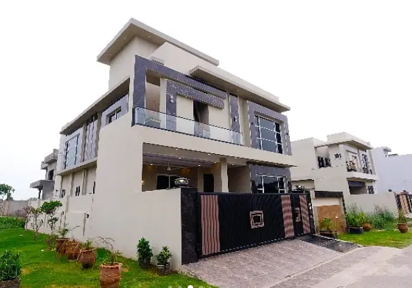 Buy A 10 Marla House For Sale In Formanites Housing Scheme