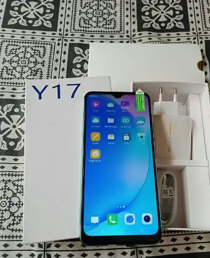 Vivo y17 8gb256gb for sale 5000mah battery