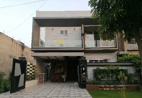 Prominently-Located 12 Marla House Available In Johar Town Phase 2 - Block H2