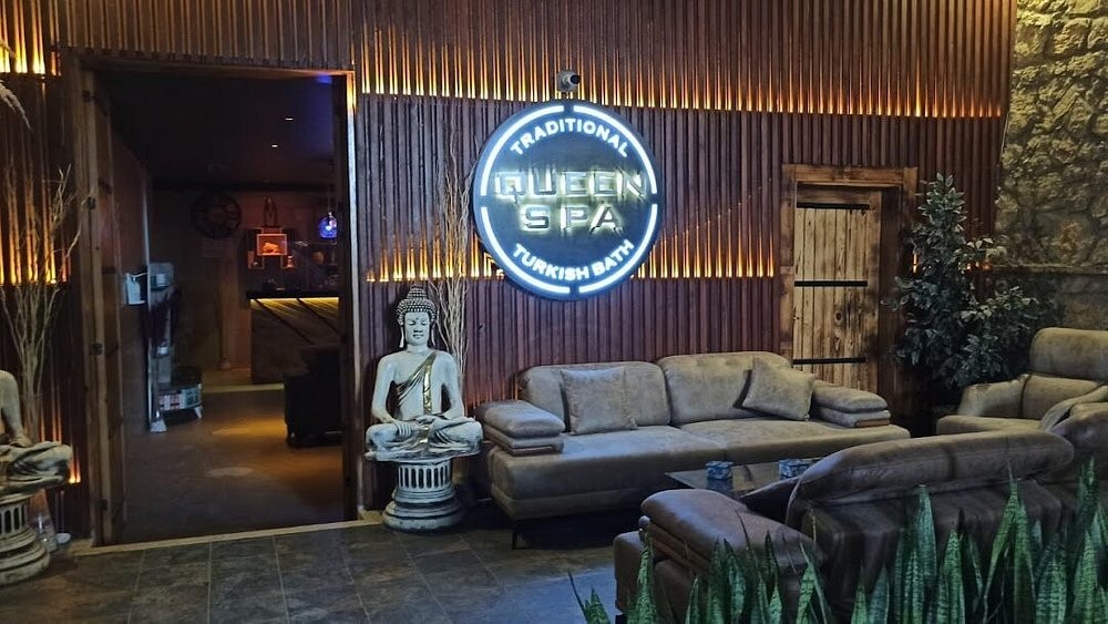 Full Body Lahore Massage Center near Mall Road