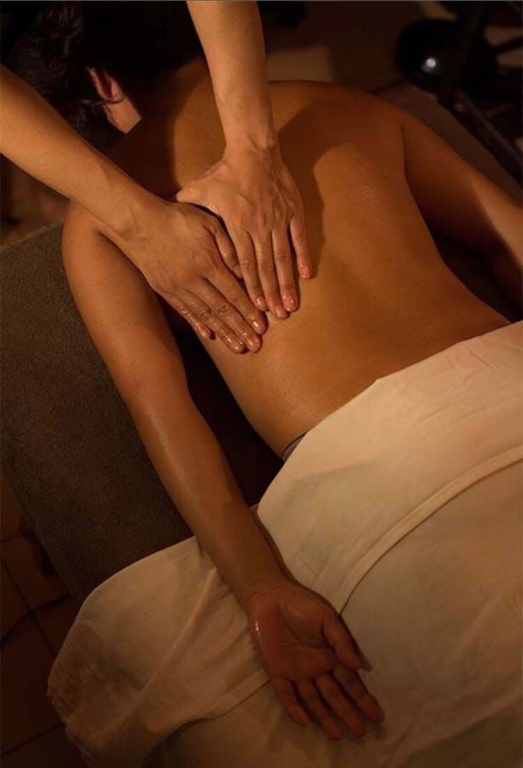 Divine SPA-Massage Center DHA