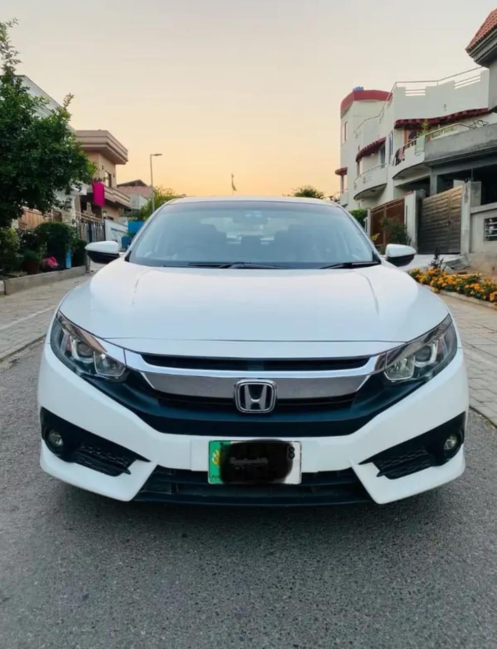Honda Civic Oriel 1.8 i-VTEC CVT 2017-car sale in islamabad