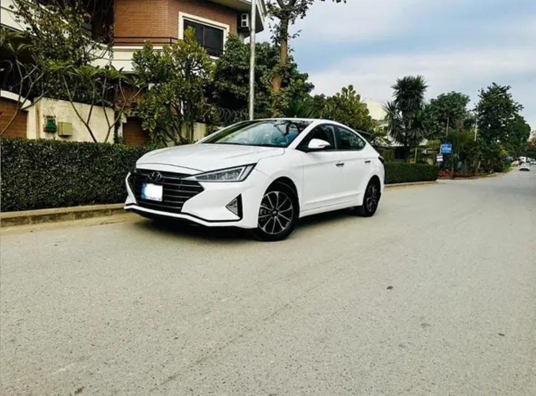 Hyundai Elantra-car for sale in islamabad