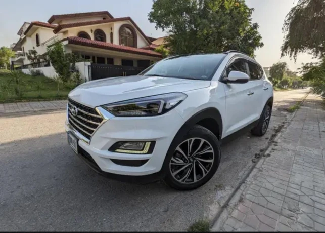 Hyundai Tucson FWD-for sale in islamabad