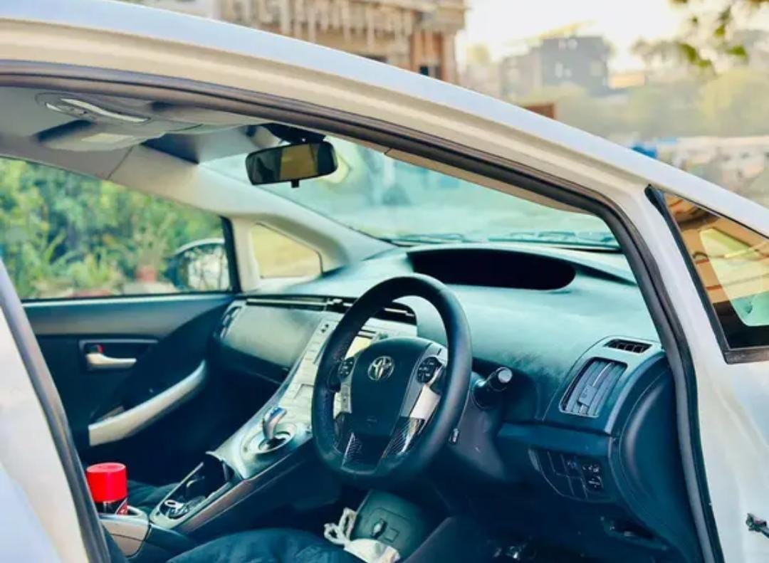 Toyota Prius-car for sale in Rawalpindi
