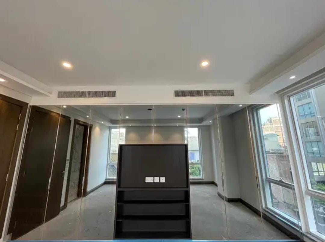 1 Bed beautiful appartment-Appartment for sale in Gullberg Lahore