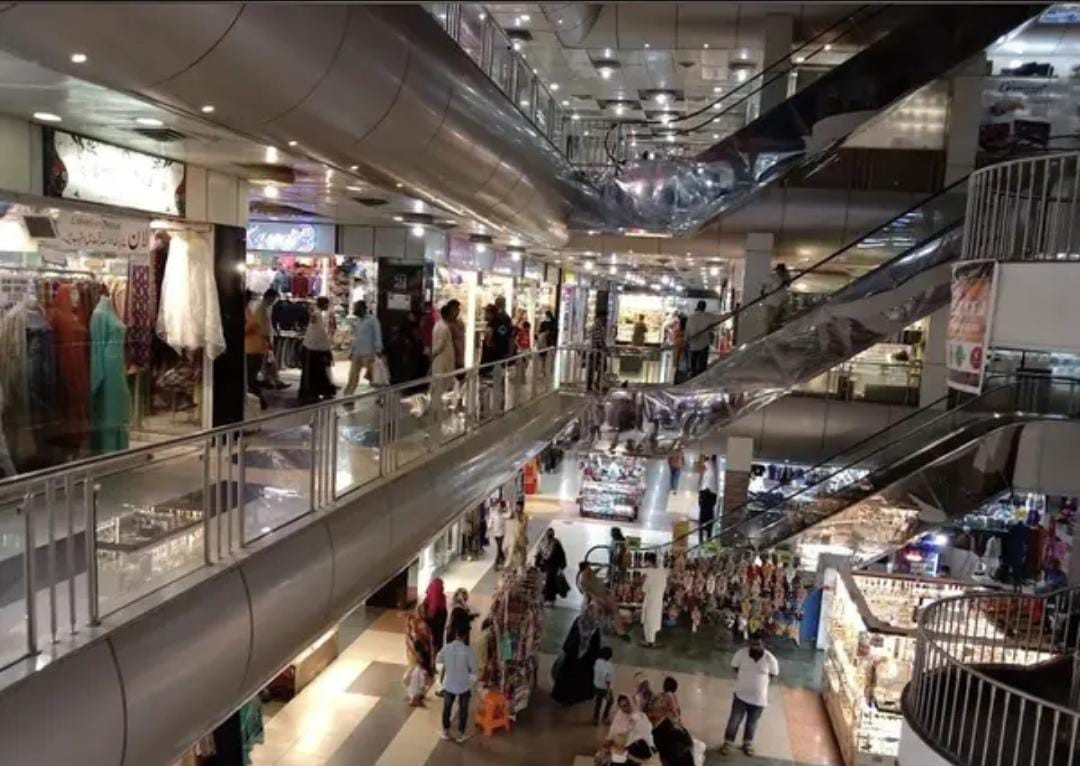 Shop available in samina mall-shop for sale in karachi-Gulistan e Jauhar