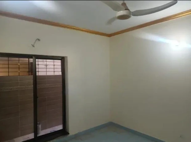 Flat For Rent in Khayaban-e-amin in Lahore