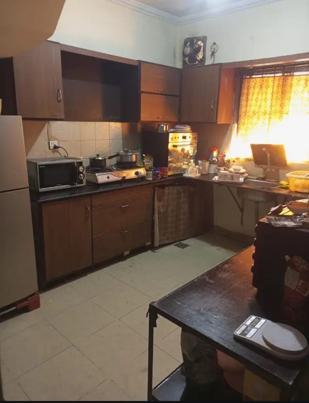Flat For Rent in Khayaban-e-amin in Lahore