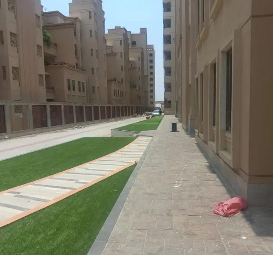 Flat For Rent in Falaknaaz presidency Karachi