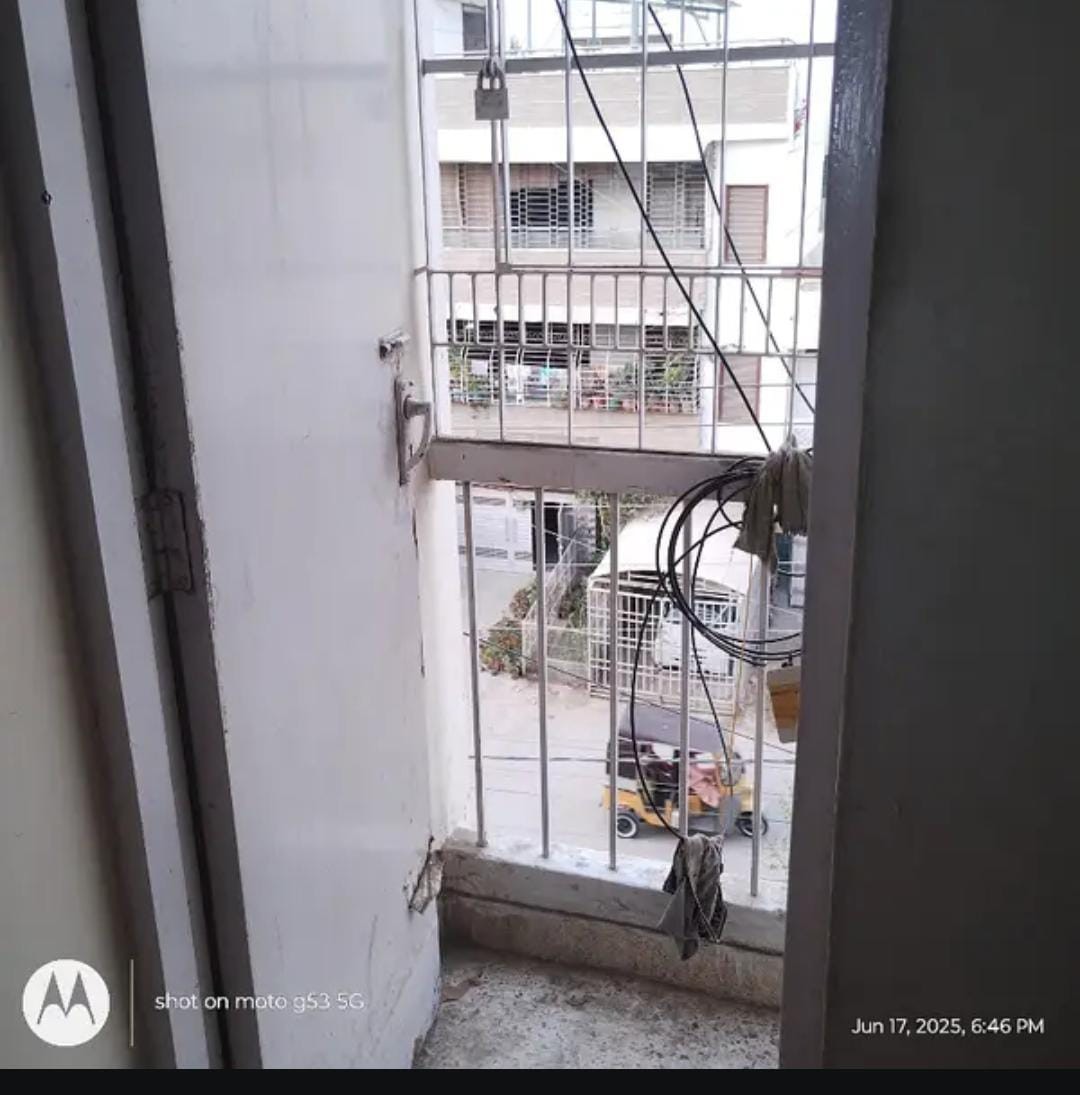 Flat For Rent in Gulistan-e-iqbal Karachi