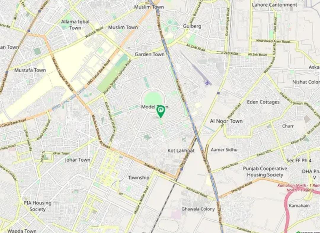 Office For rent in Model Town Lahore
