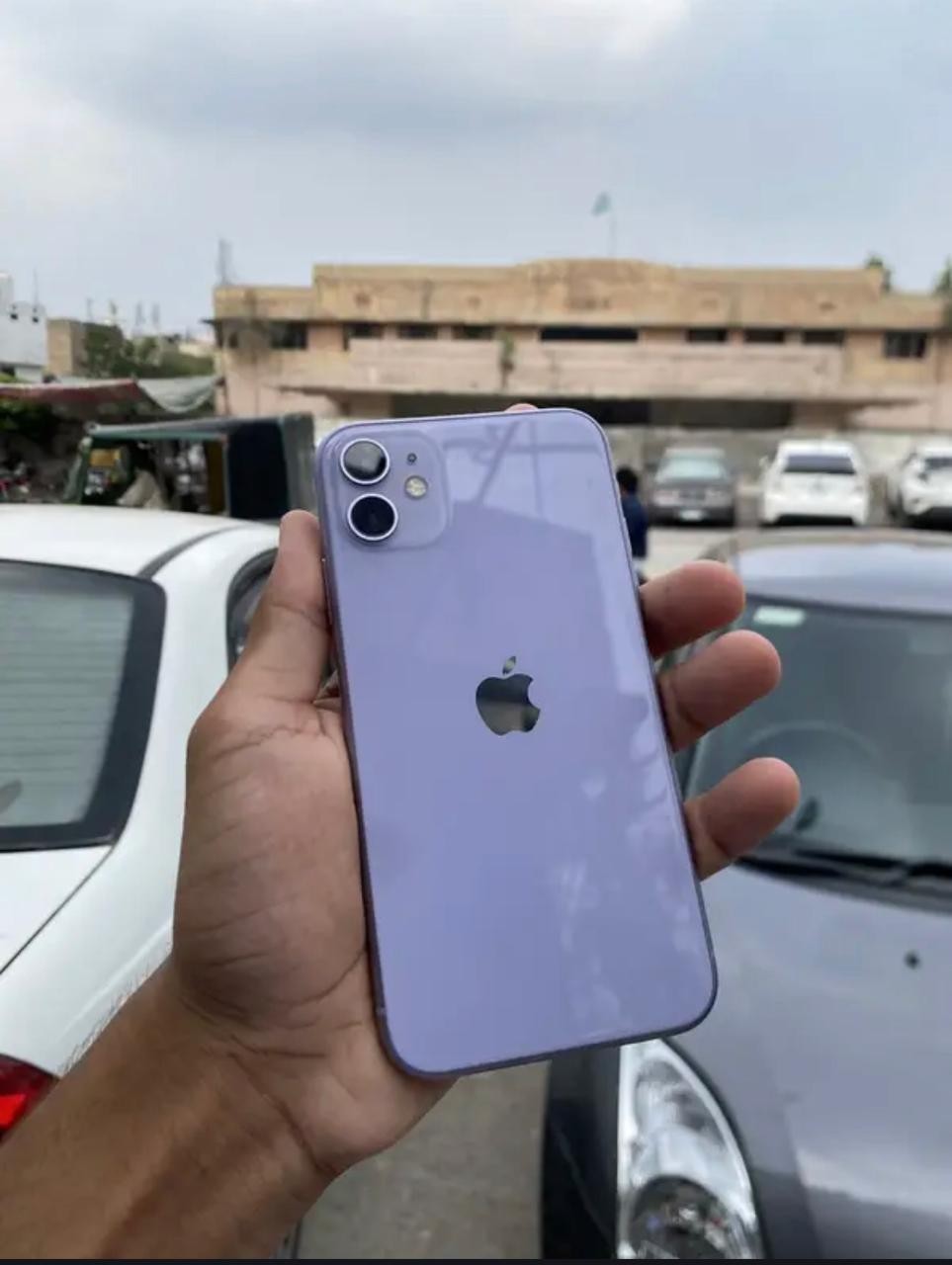 Iphone 11 128 gb for sale in islamabad