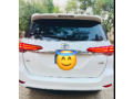 toyota-fortuner-small-4