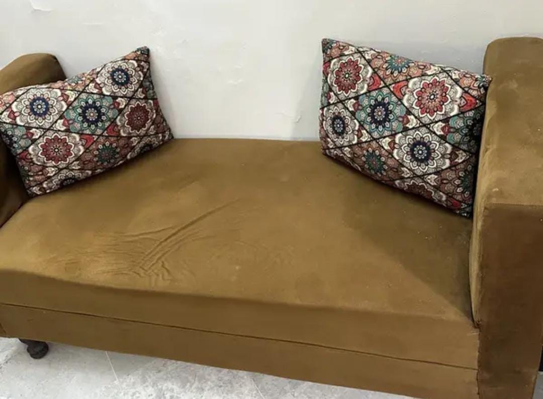 Sofa For Sale in Chaklala Scheme Rawalpindi