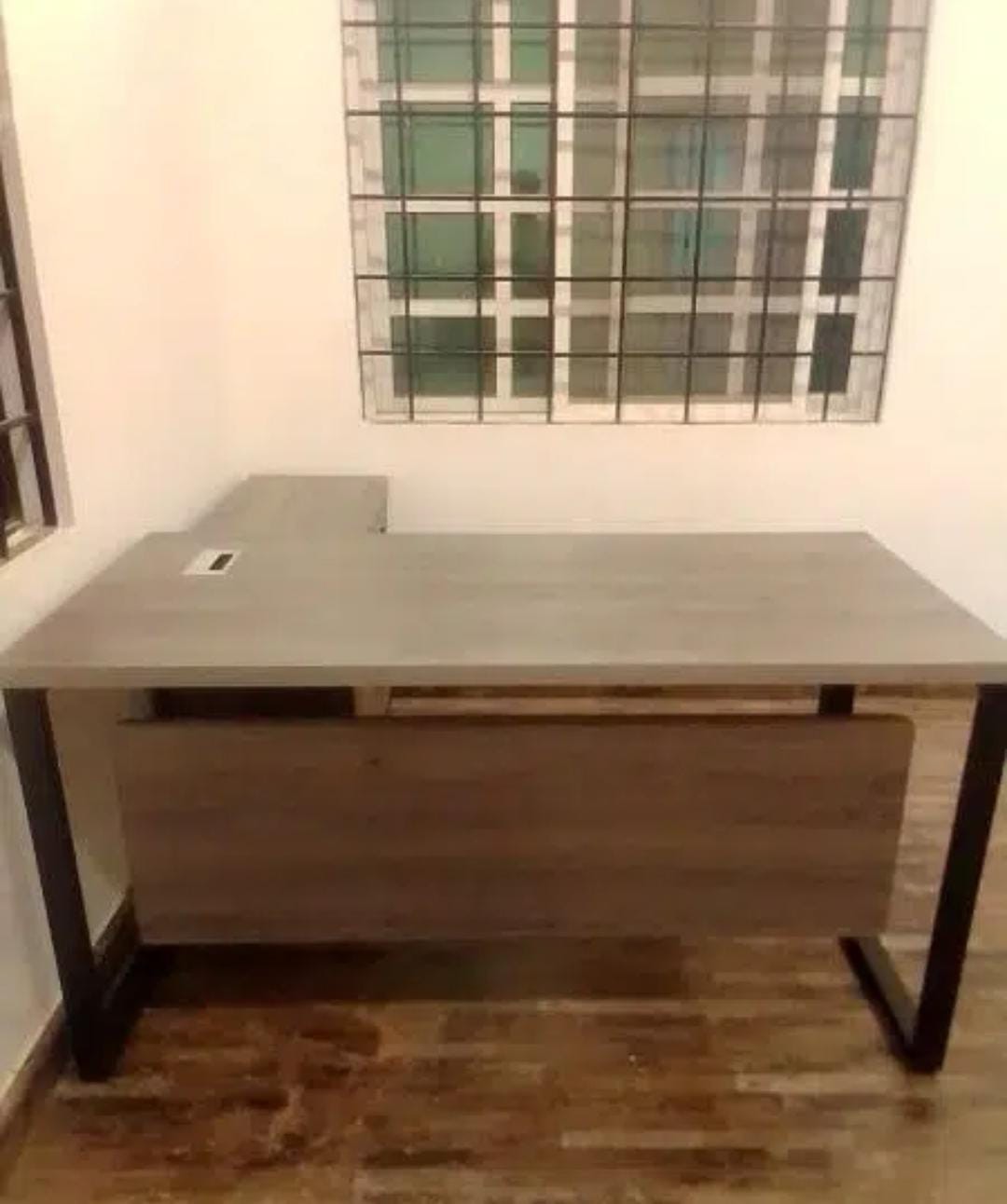 Office Table For Sale In DHA Karachi