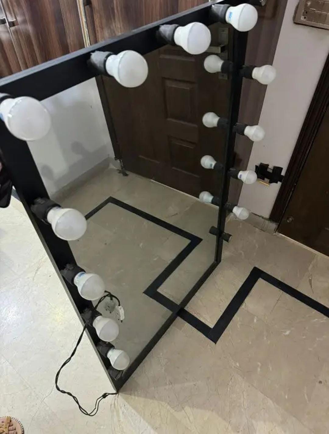 Mirror Lights For sale in johar Town Lahore