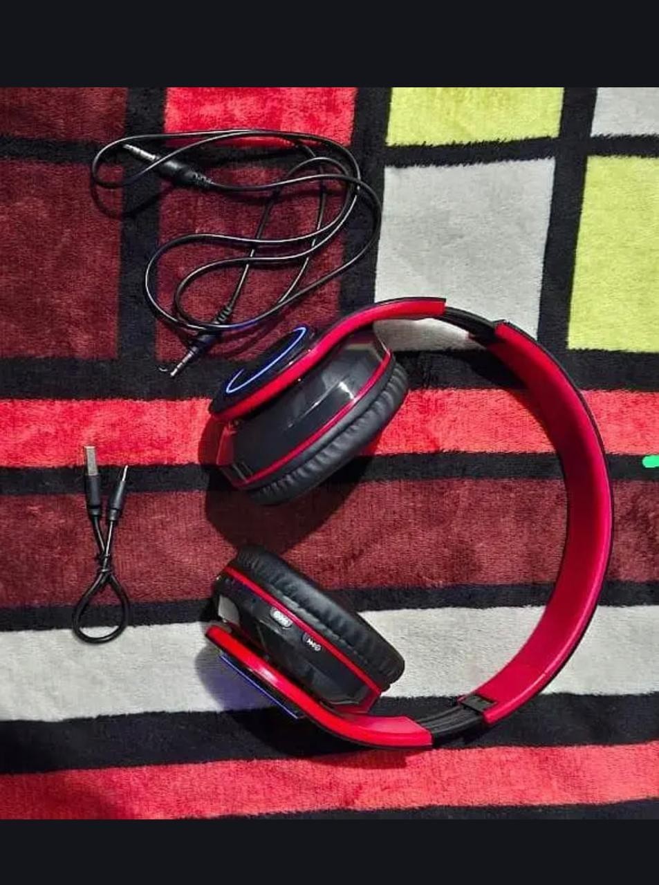 Wireless headset B39 comfortable for Gaming and Job related purpose