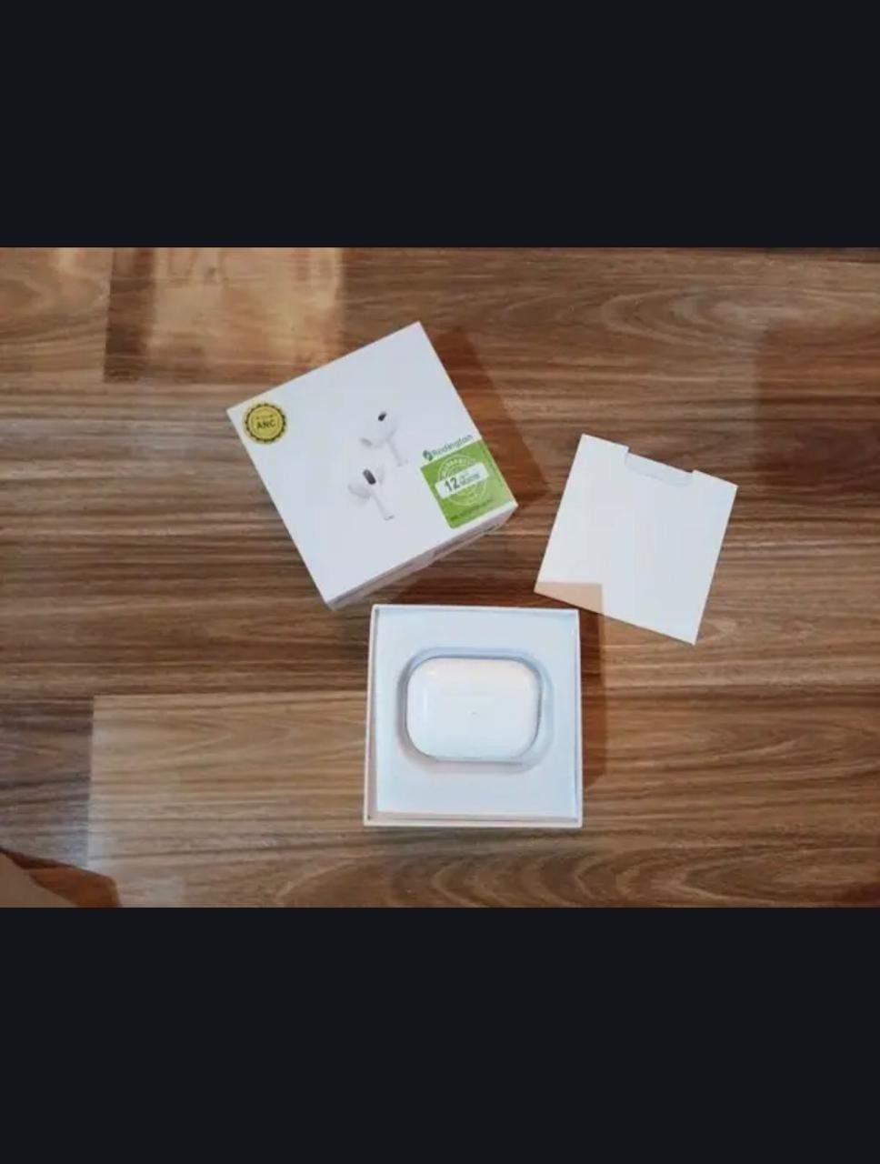 Wireless Earbuds In new condition