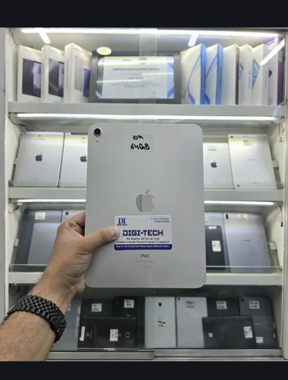 Apple Ipad 10th generation 64 GB & 256GB. i pad for kids / gaming