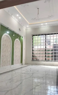 5 Marla Brand New house For Rent In Park View City Lahore.