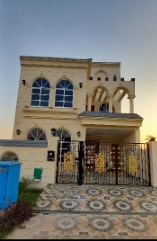 5 marla house for rent in bahria orchard lahore
