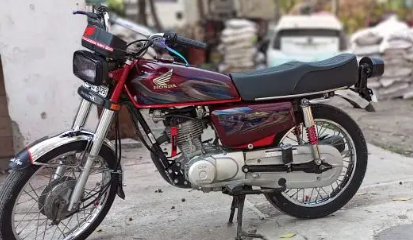 Honda 125 for sale 10 by 9 condition