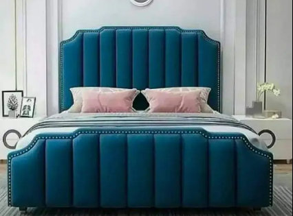 Bed set/king size double bed/wooden bedroom set/bridal bedroom set