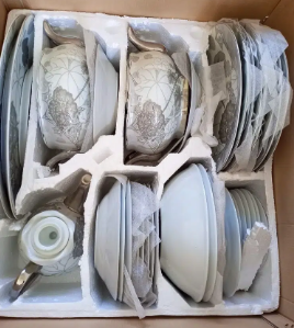 Dinner set 75 pieces - Box pack - Fine Porcelain Xinkai Brand