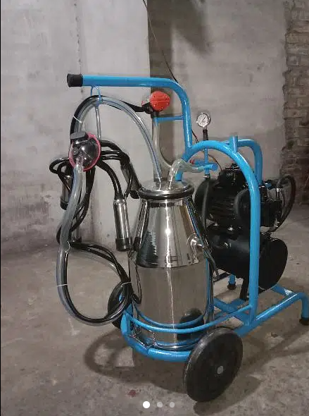 Cow milking machine/ milking machine for sale in pakistan / for sale
